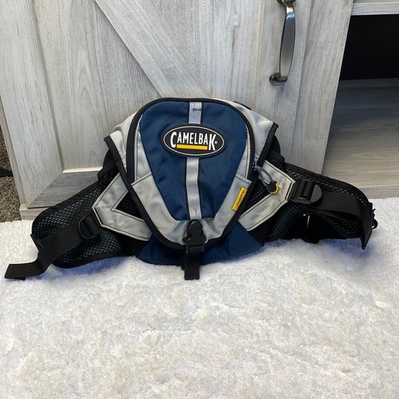 Camelbak Flashflo Hydration Waist Pack Blue Gray 45oz 1.4L No Bladder-Pack Only - Picture 2 of 8